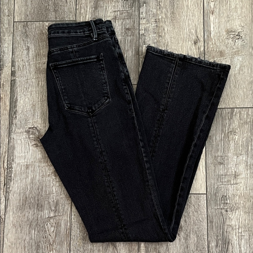 GOOD AMERICAN BOOTCUT JEANS